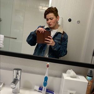 Meet your Posher, Gabriella